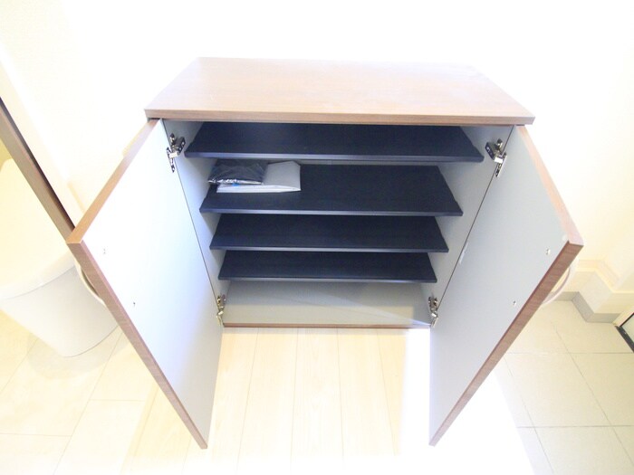 物件内観写真10　(靴箱)