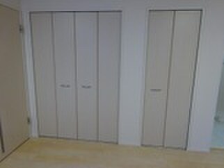 物件内観写真6　(収納)