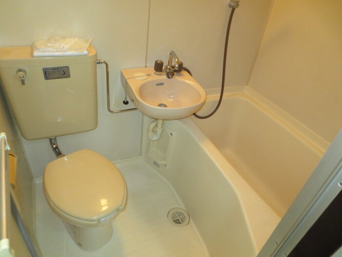 物件内観写真12　(バス／シャワールーム等)