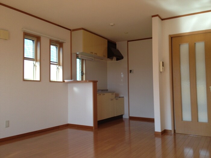 物件内観写真8　(居室)