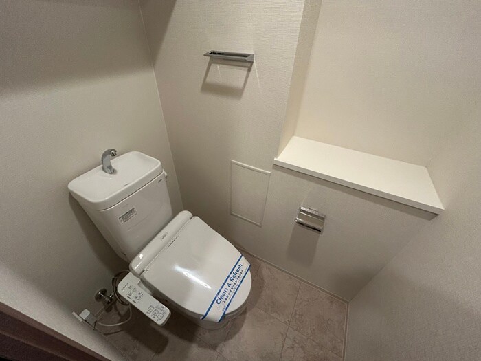 物件内観写真11　(トイレ)