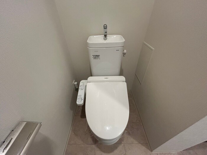 物件内観写真12　(トイレ)