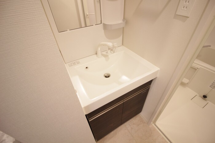 物件内観写真13　(洗面)