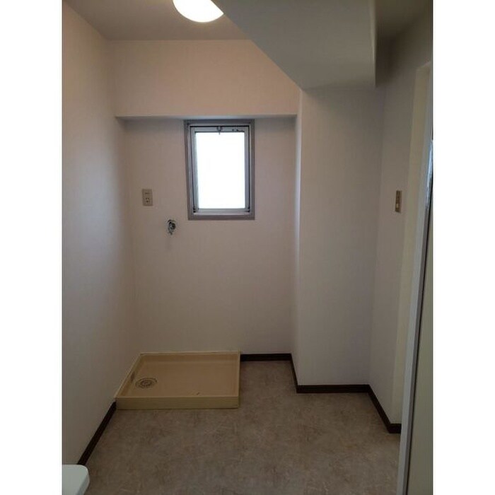 物件内観写真15　(内観写真)