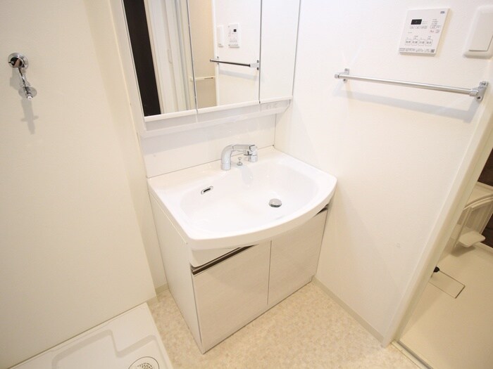 物件内観写真13　(洗面)