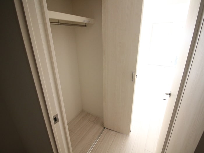 物件内観写真10　(収納)