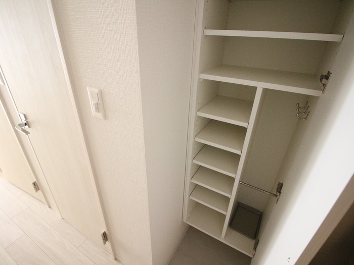 物件内観写真17　(靴箱)