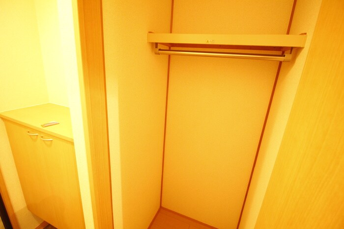 物件内観写真15　(収納)