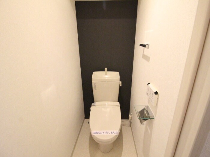 物件内観写真11　(トイレ)