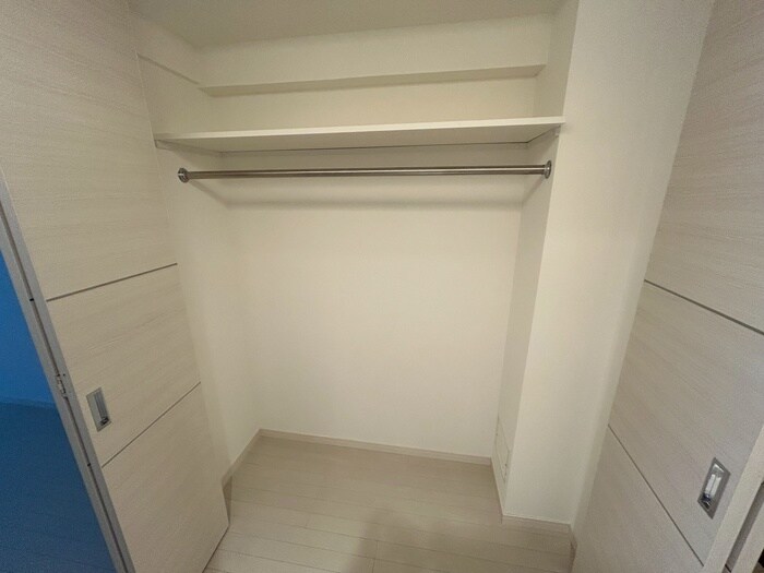 物件内観写真12　(収納)