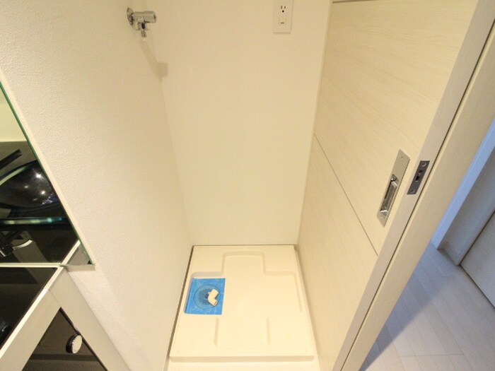 物件内観写真20　(洗濯機置場)