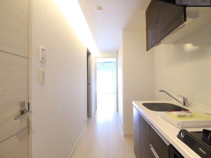 物件内観写真22　(廊下)