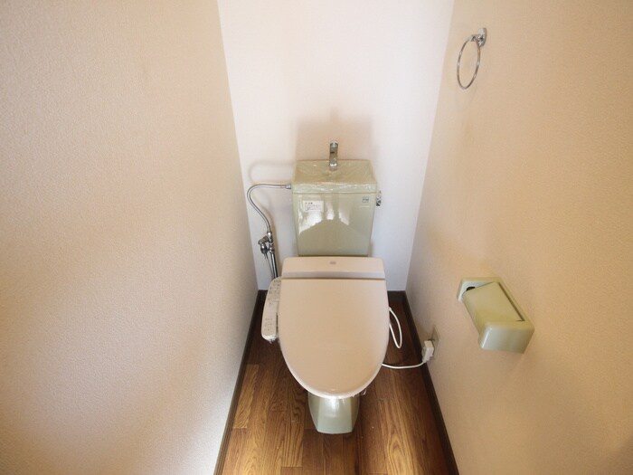 物件内観写真14　(トイレ)