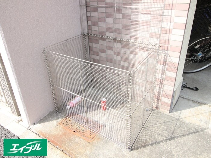 物件外観写真3　(建物設備)