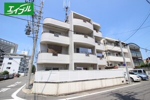 ハイツヤマギワ外観写真