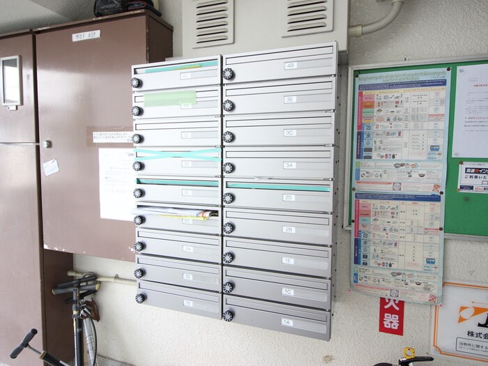 物件外観写真4　(建物設備)