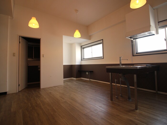 物件内観写真8　(居室)