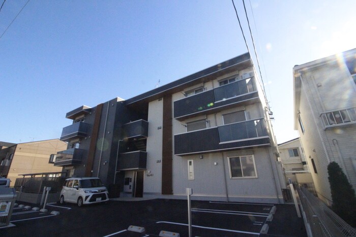 物件外観写真1　(外観写真)