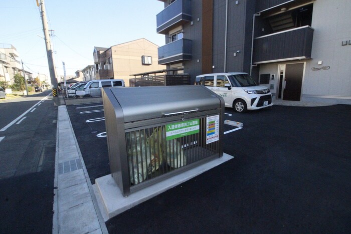 物件外観写真6　(建物設備)