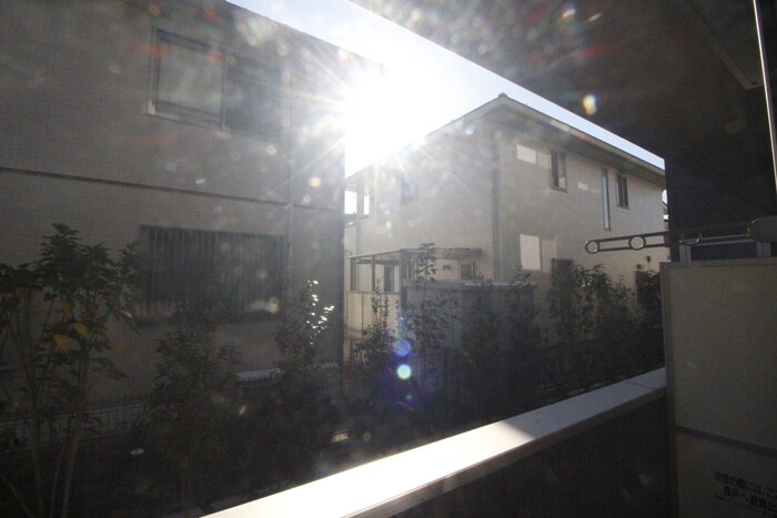 物件内観写真16　(室内からの展望)