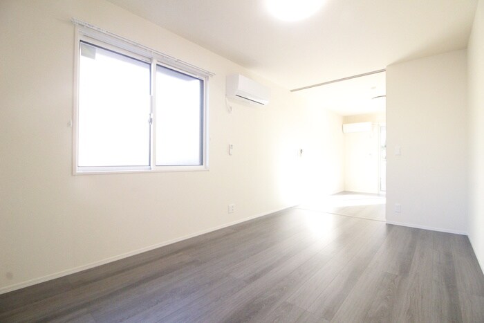 物件内観写真17　(居室)