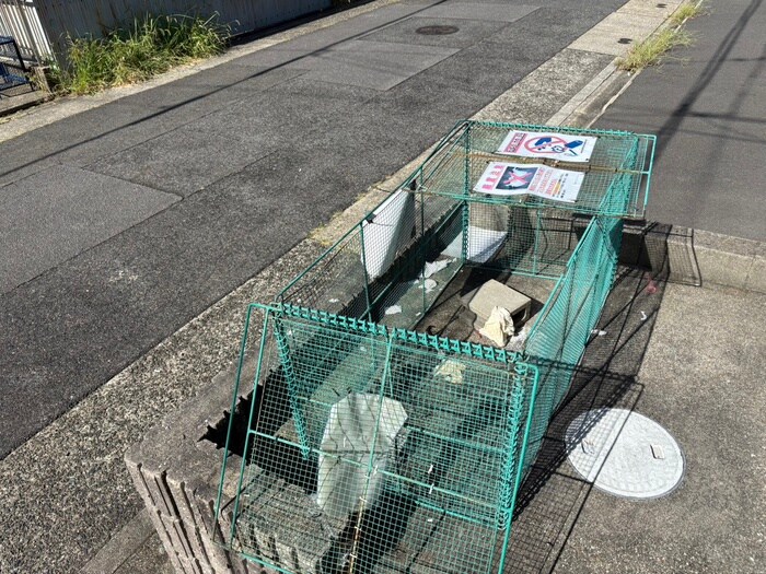 物件外観写真4　(建物設備)