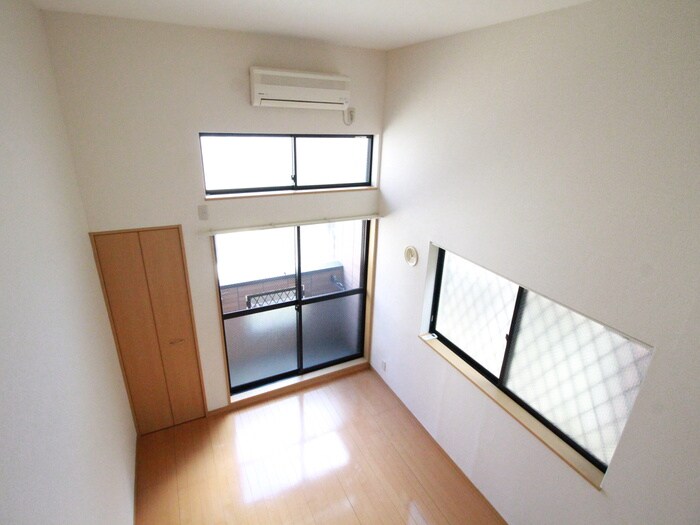 物件内観写真10　(内観写真)