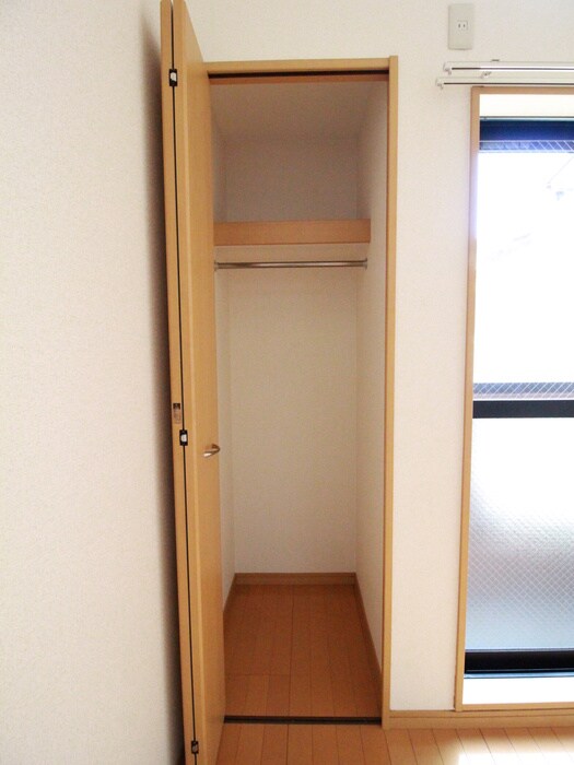 物件内観写真11　(収納)