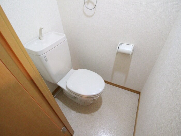 物件内観写真15　(トイレ)