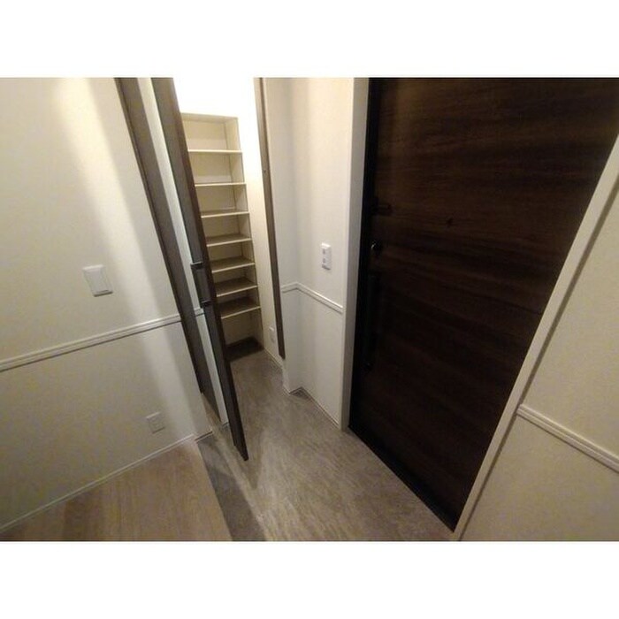 物件内観写真17　(靴箱)