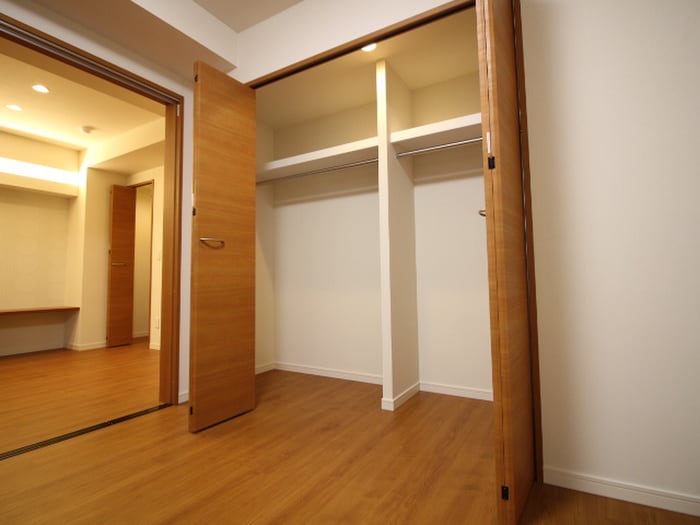 物件内観写真18　(収納)