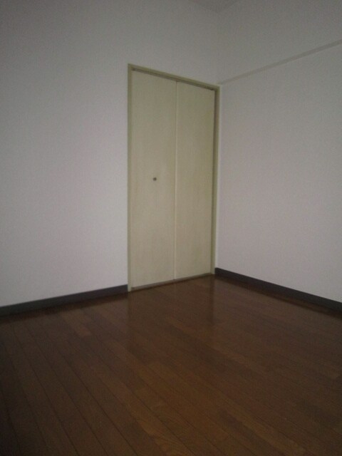 物件内観写真14　(居室)