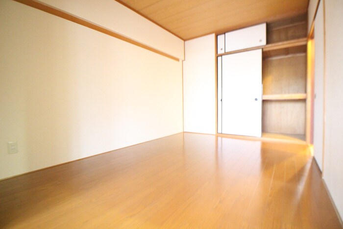 物件内観写真17　(居室)