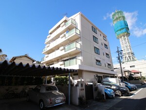 ラ・パンプルムース外観写真