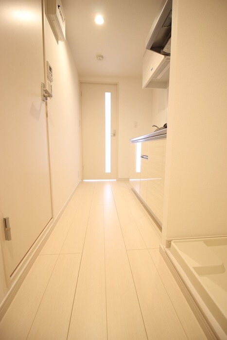 物件内観写真11　(廊下)