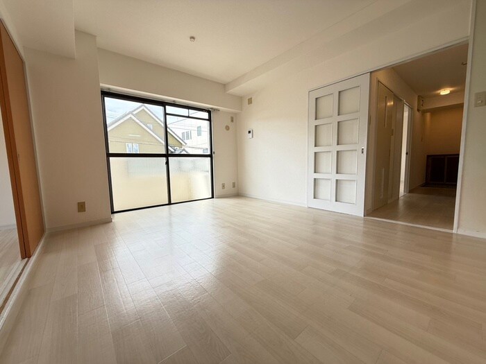 物件内観写真10　(居室)