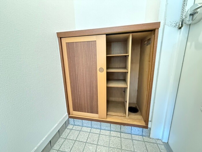 物件内観写真21　(靴箱)