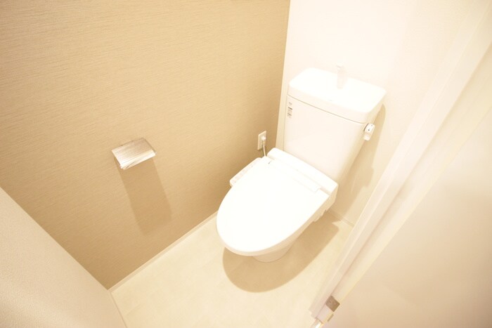 物件内観写真15　(トイレ)