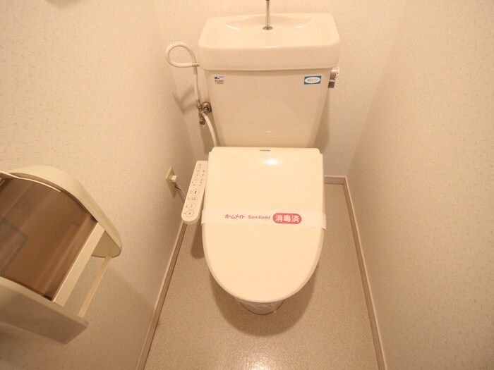 物件内観写真8　(トイレ)