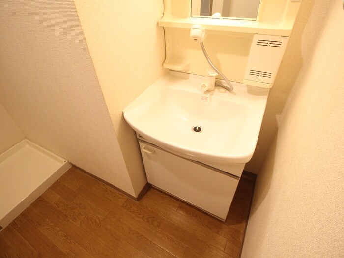 物件内観写真9　(洗面)