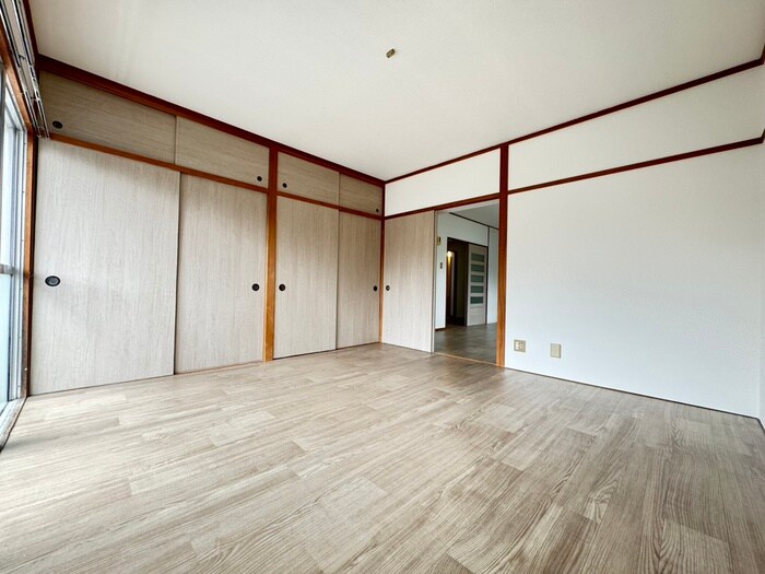 物件内観写真8　(居室)