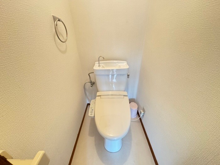 物件内観写真12　(トイレ)