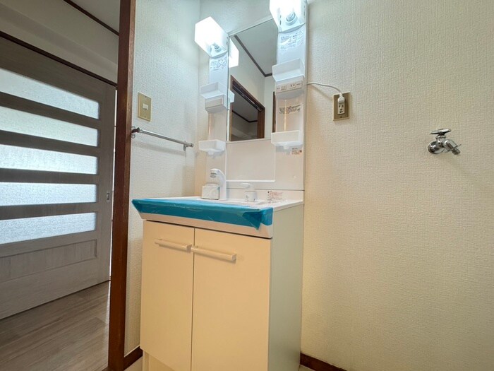 物件内観写真13　(洗面)