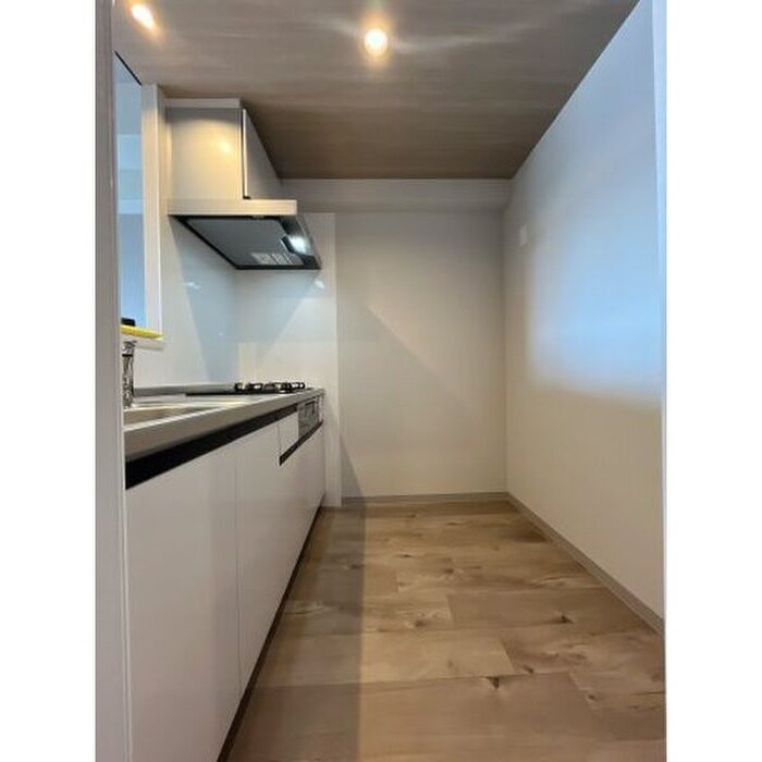 物件内観写真10　(内観写真)