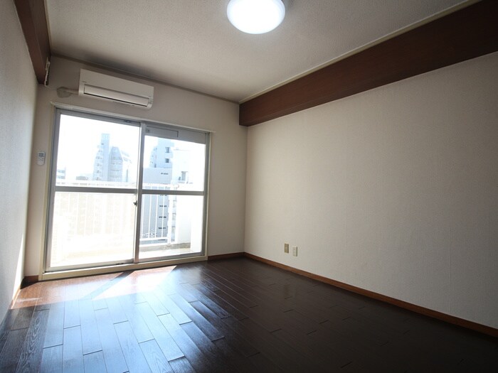 物件内観写真5　(居室)