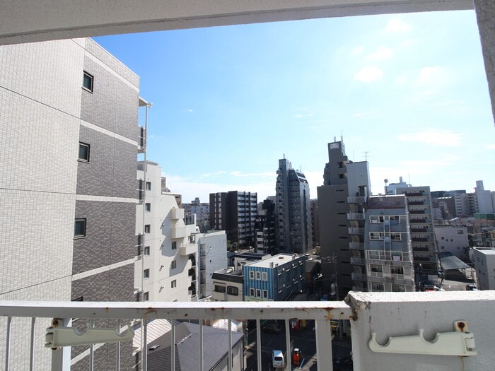 物件内観写真19　(室内からの展望)