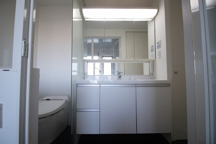 物件内観写真10　(洗面)