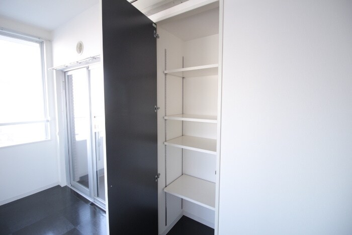 物件内観写真20　(収納)