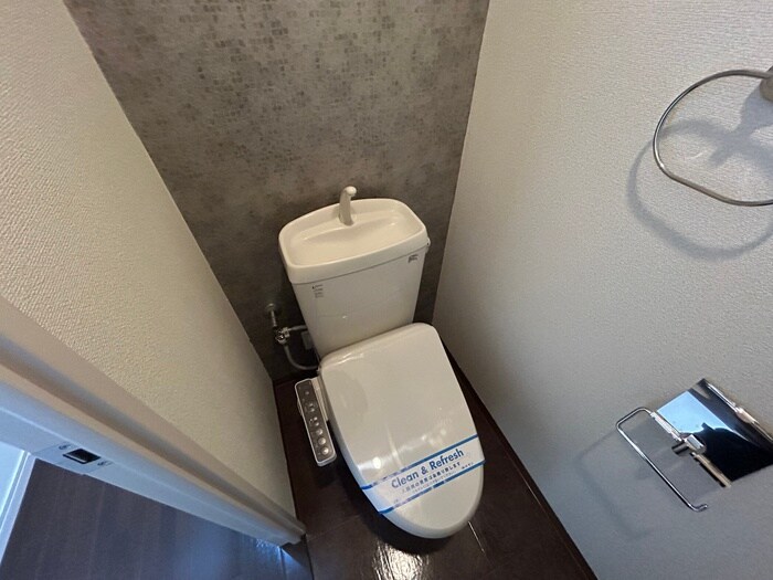 物件内観写真11　(トイレ)