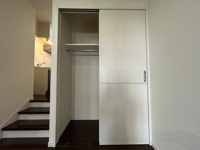 物件内観写真12　(収納)